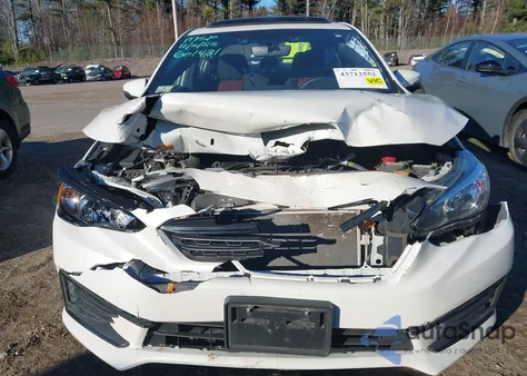 2021 Subaru Impreza Sport z USA, uszkodzony, nr VIN 4S3GKAM64M3601431